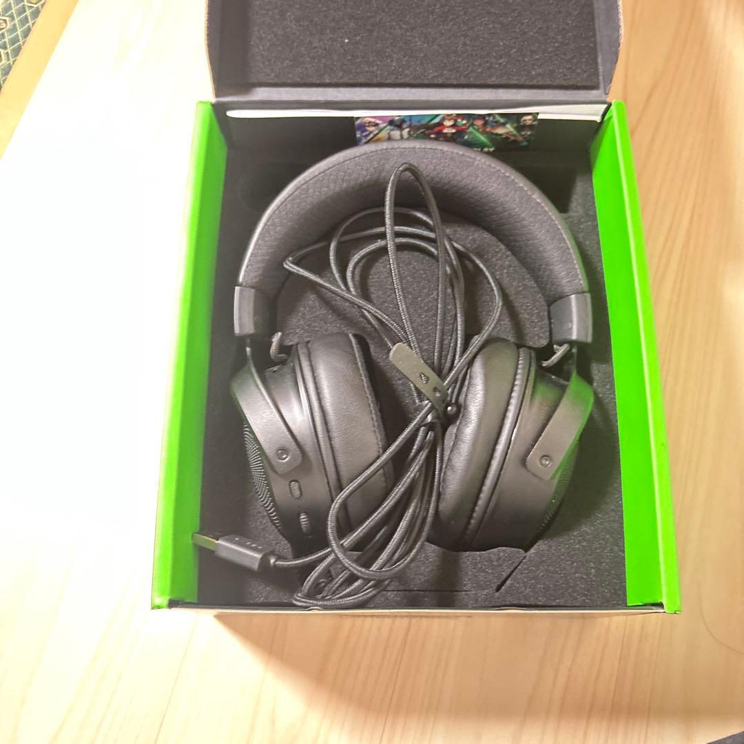 ヘッドホン RAZER KRAKEN V3 HYPERSENSE