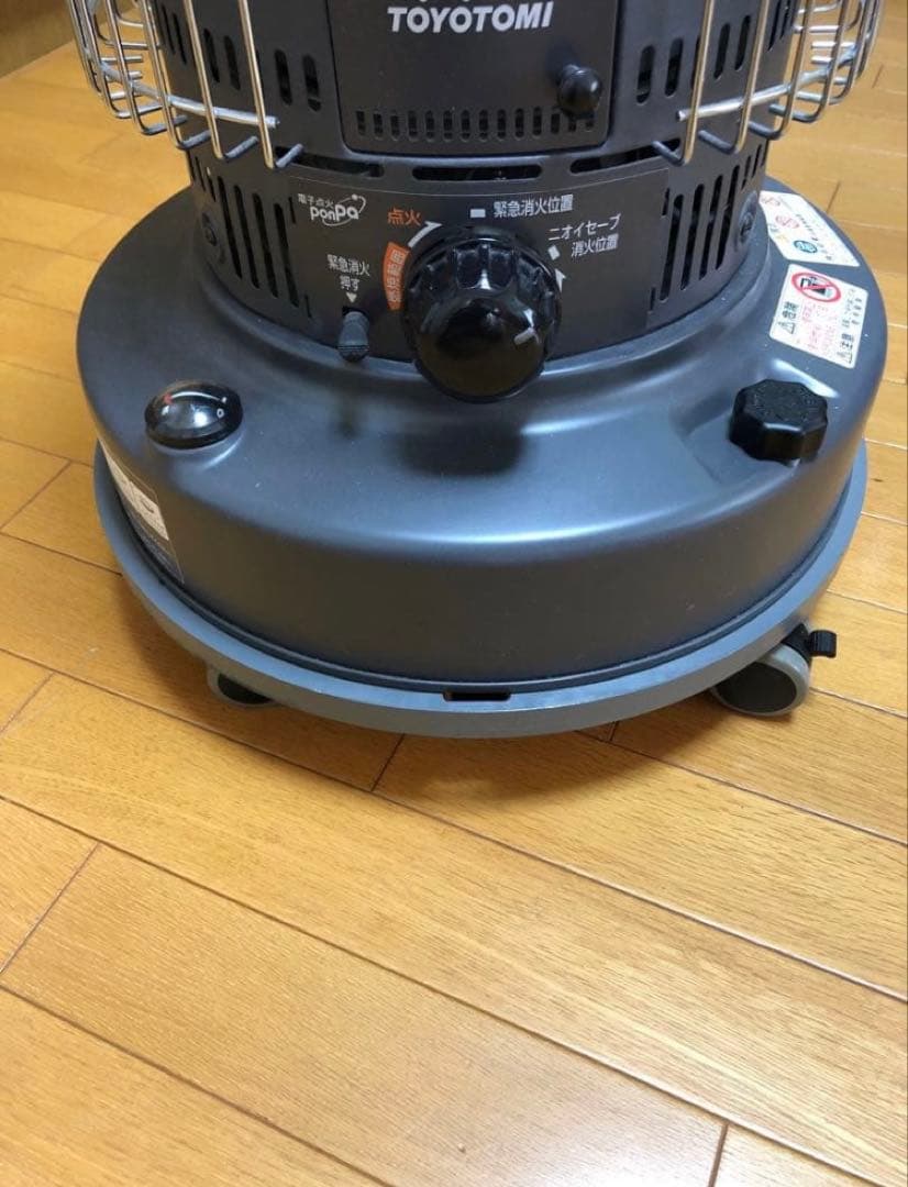 トヨトミ　石油ストーブ　KS-67H 専用可動台車　グレー塗装　試作評価品