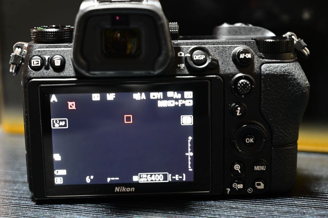 【良品】Nikon Z6 ボディ フルサイズミラーレスカメラ【即納】19067枚