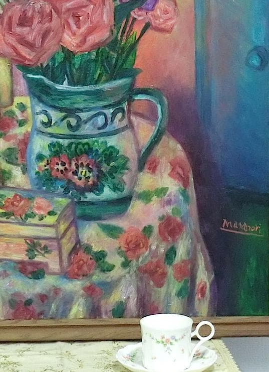 油彩画　静物画　女性像のあるテーブル　額装商品　作品サイズ60×65cm