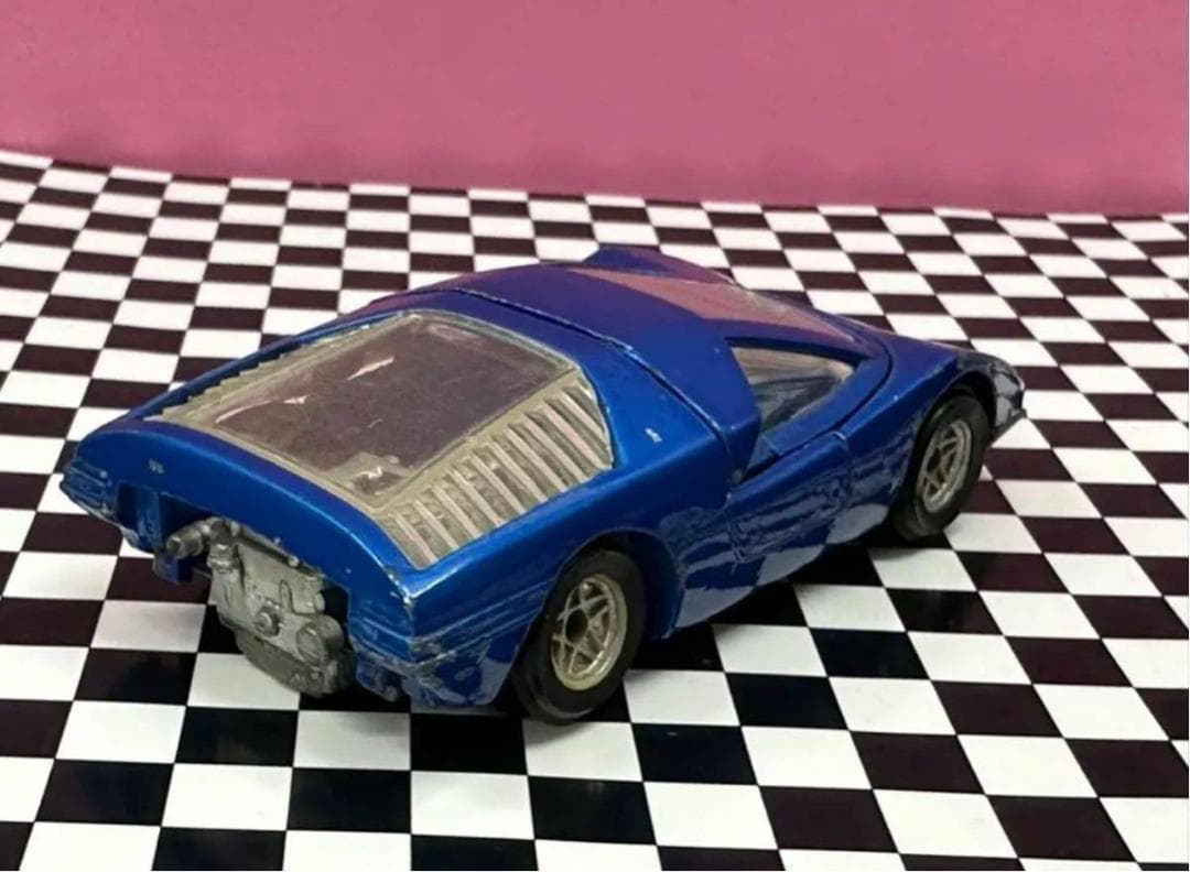ポリトイズ　アバルト2000　1/43 ミニカー　ピニンファリーナ