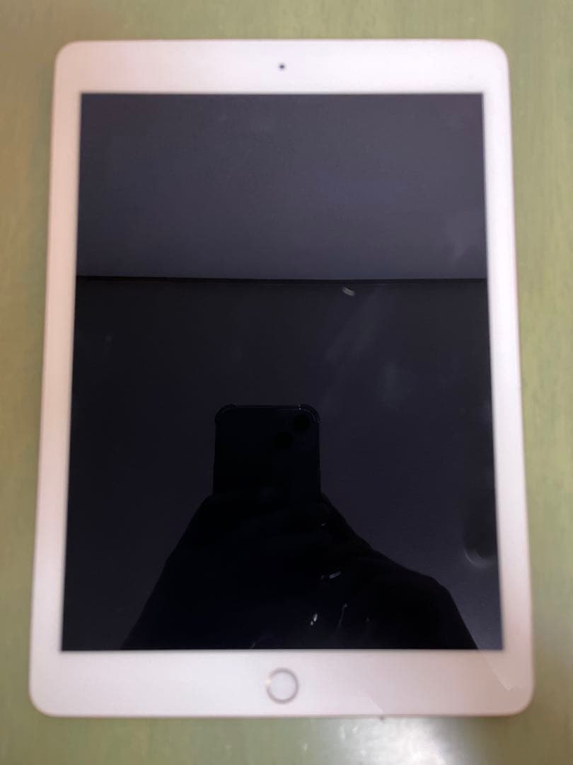 iPad Pro 9.7インチ 128GB Wi-Fi+cellular