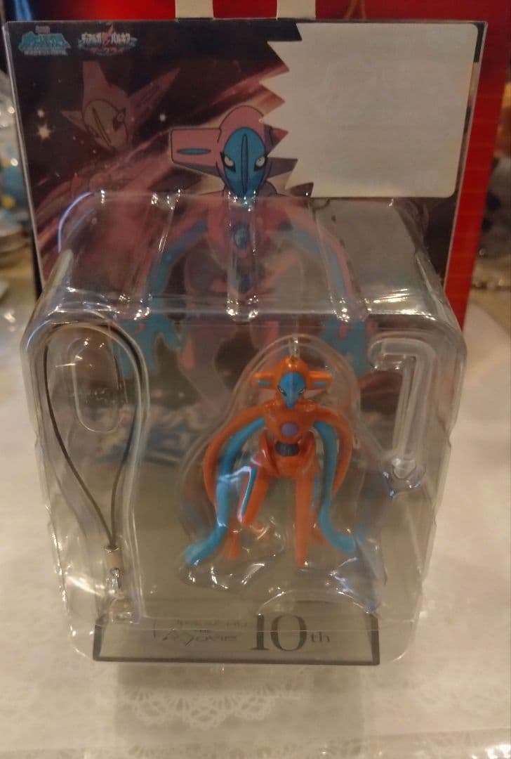 【未開封】映画10周年記念　デオキシス フィギュア ストラップ付き