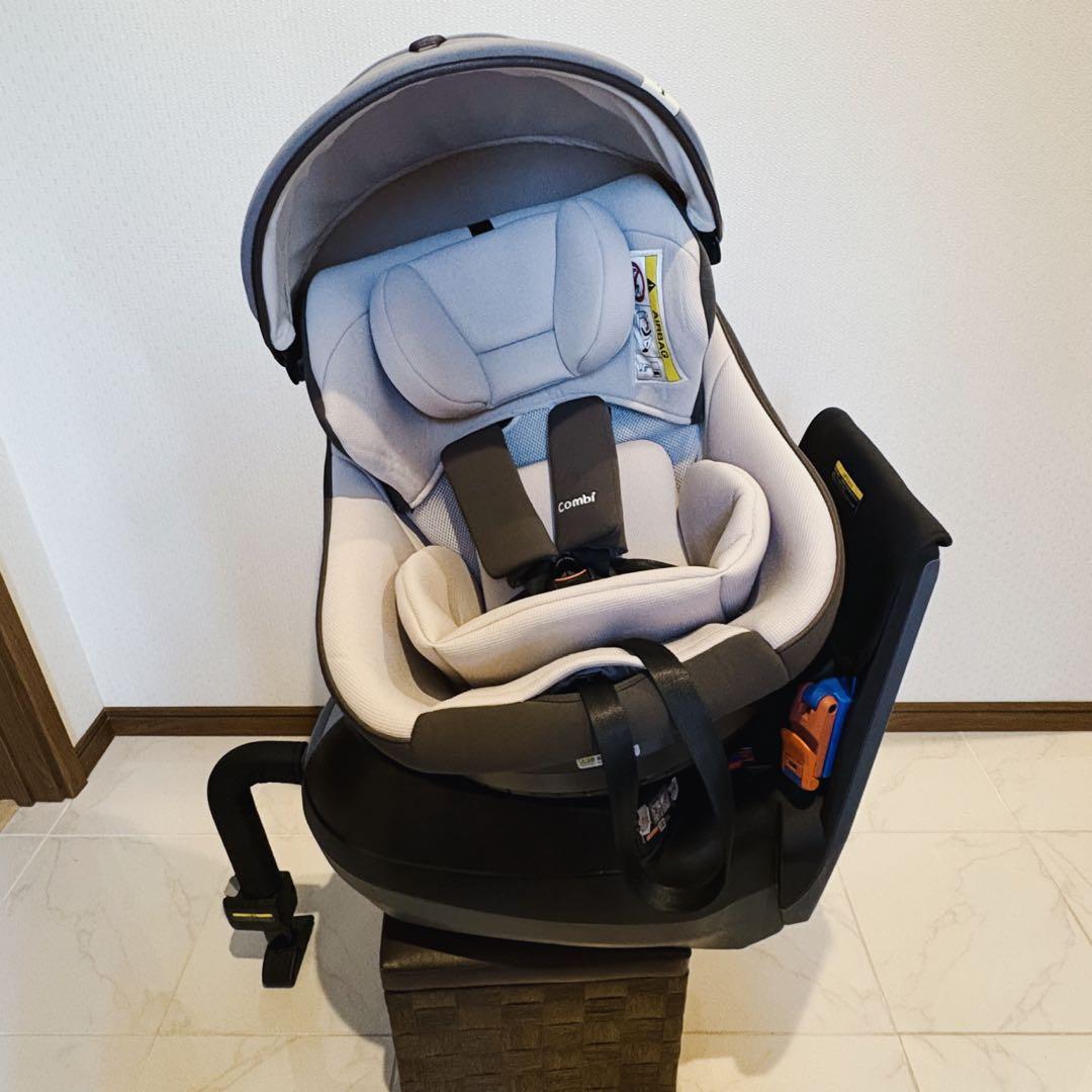 【♡美品♡】コンビ　クルムーヴスマート　エッグショック シンプライト⭐︎