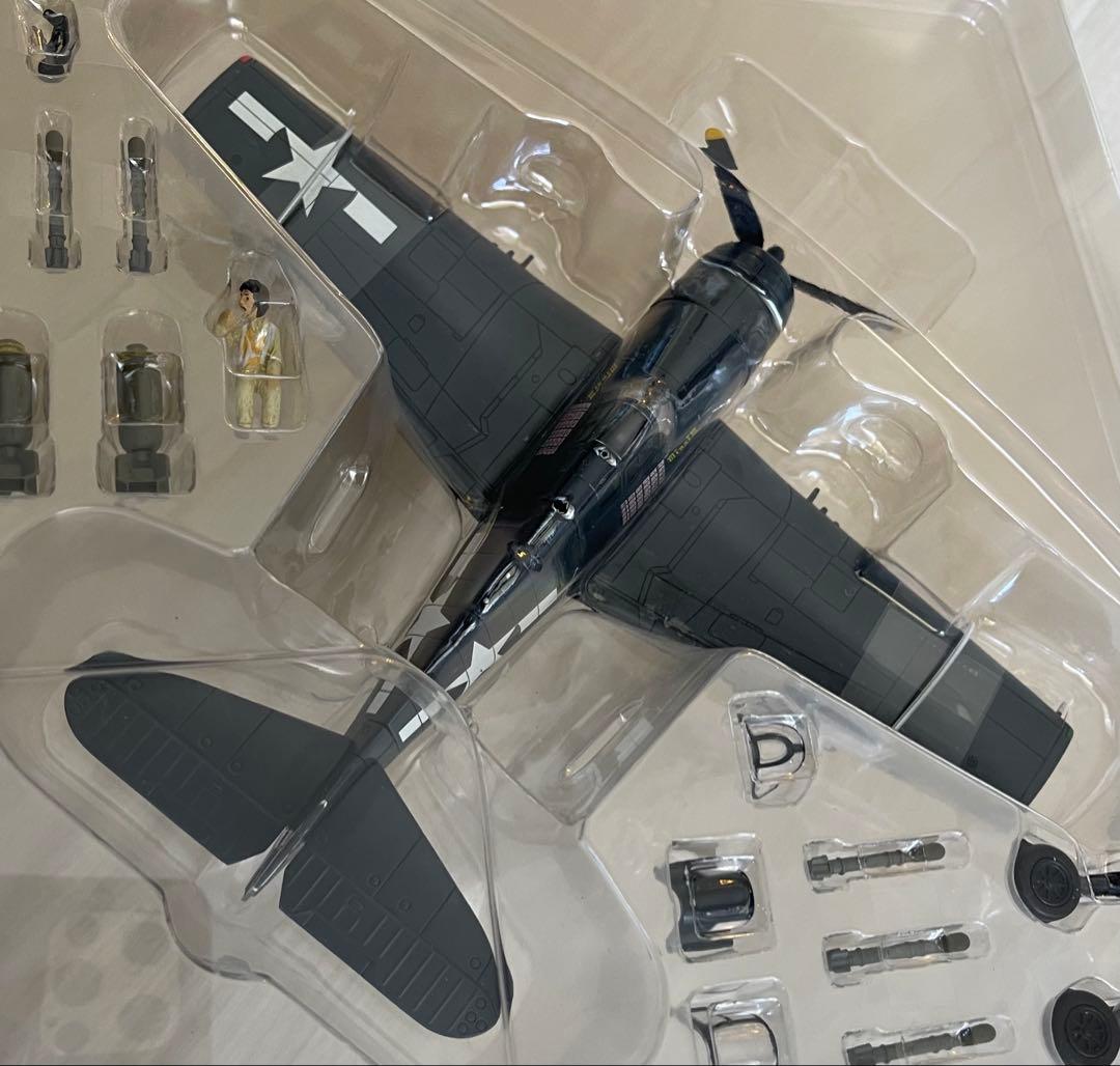 絶版新品　ホビーマスター 1/72 F6F-5 空母エセックス Minssi Ⅲ