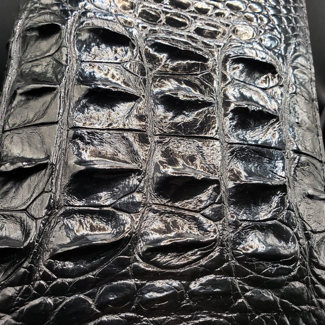 【新品未使用】シャムワニ革　長財布　人気のダブルファスナー