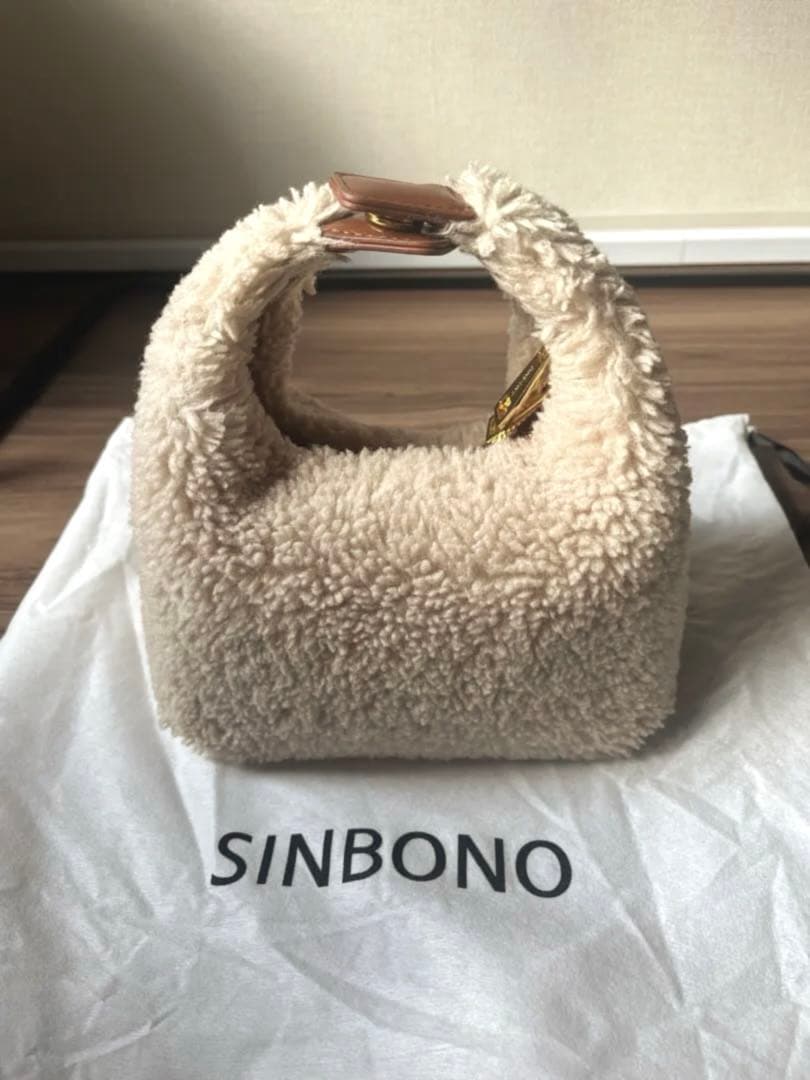 ◎最終値下げ◎SINBONO/Vienna エコファークロスボディバッグ
