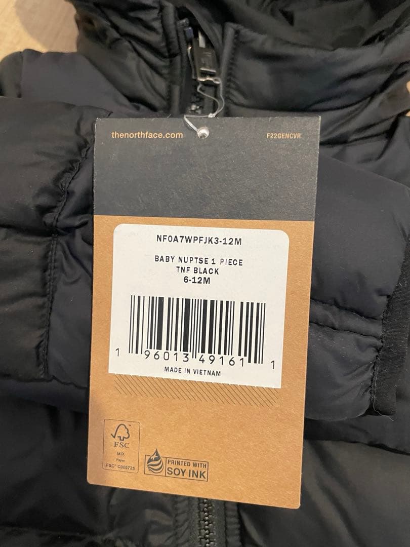 日本未発売 The North Face Baby ダウンジャンプスーツ 新品