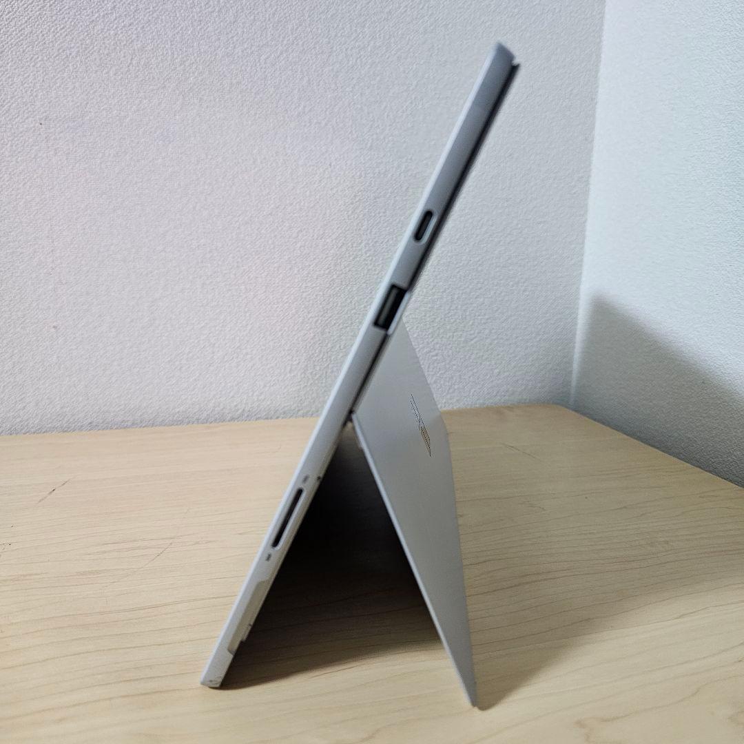 Surface Pro 7＋ プラス／Core i5 11世代／LTE内蔵