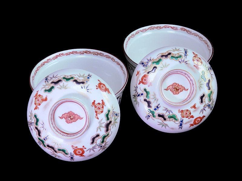 九谷　金襴手　松竹梅の図　大振蓋茶碗　２客　E938AS-CQx