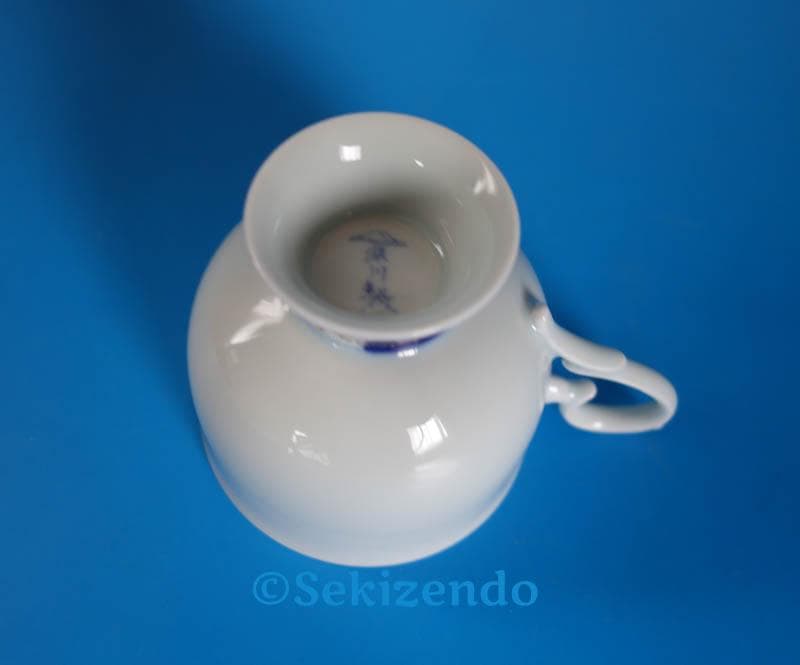 有田焼 染錦 深川製磁　富士山　カップ＆ソーサー　高台 碗皿 共箱 ２489