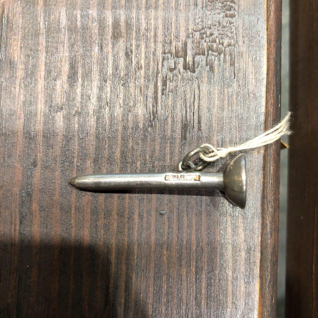 イギリス製ゴルフのテイー