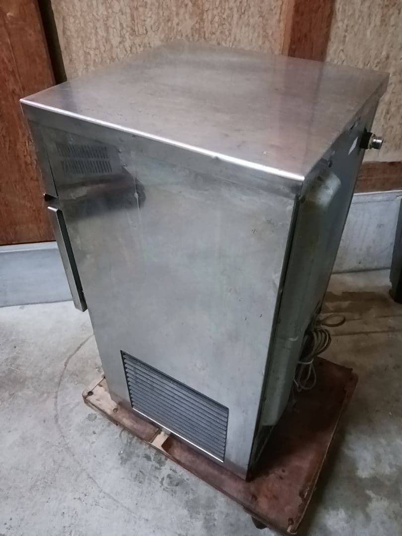 ホシザキ　業務用製氷機　IM-20L