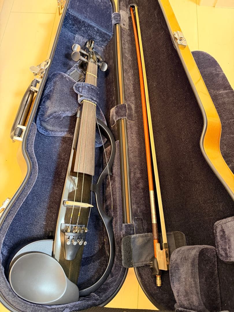 バイオリン 本体 ケース付き Yamaha sv-110 サイレントバイオリン