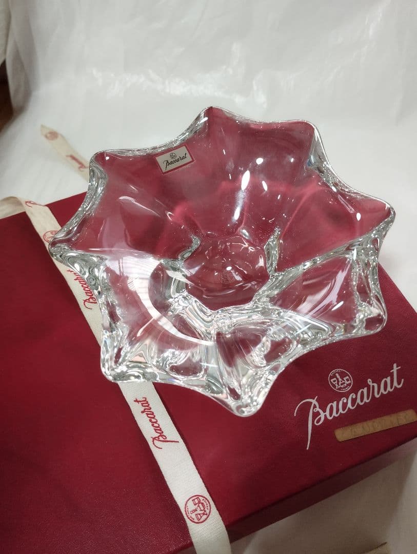 古い　Baccarat クリスタル　灰皿