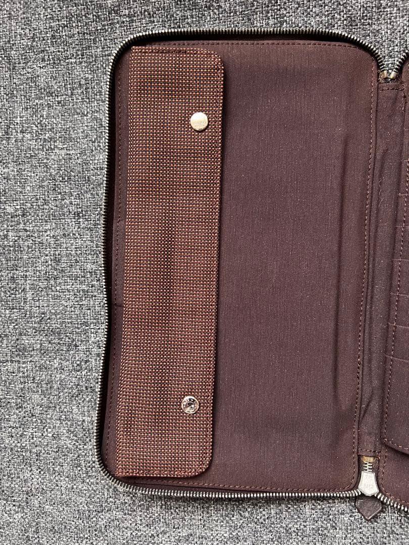 HERMESエールライン パース　ラウンドファスナー 長財布 パスポートケース