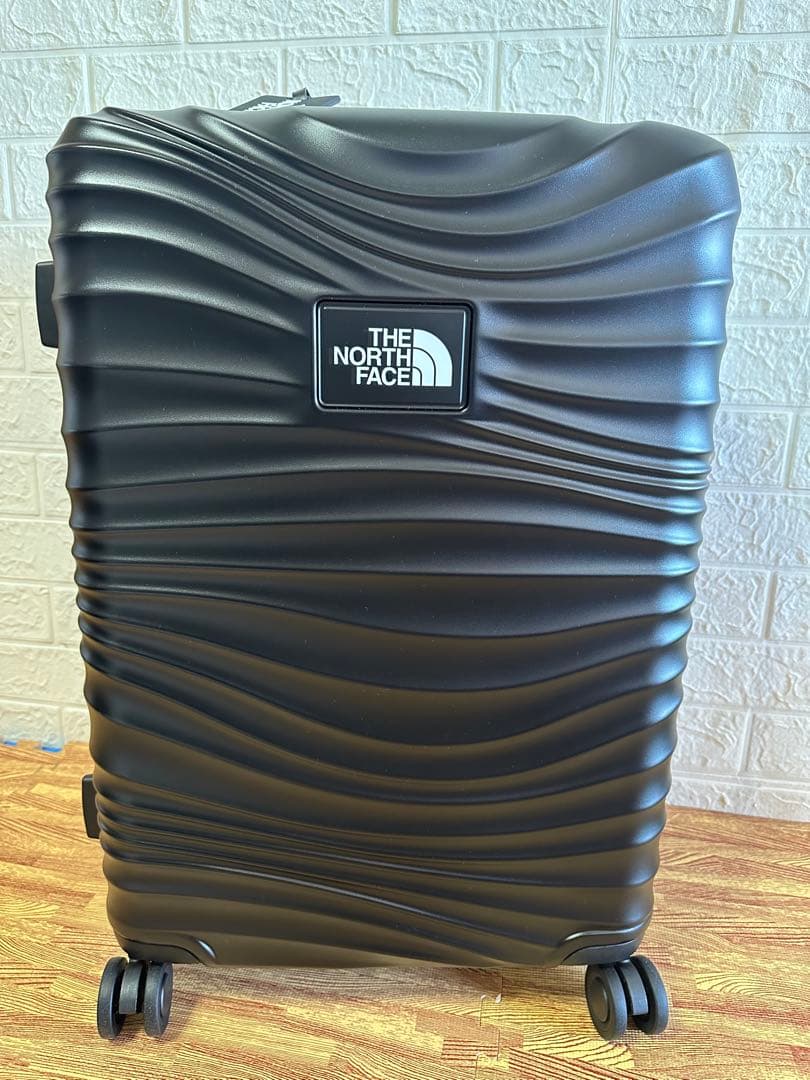 THE NORTH FACE ノースフェイス 24インチ ブラックキャリーケース