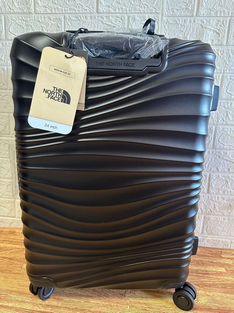 THE NORTH FACE ノースフェイス 24インチ ブラックキャリーケース