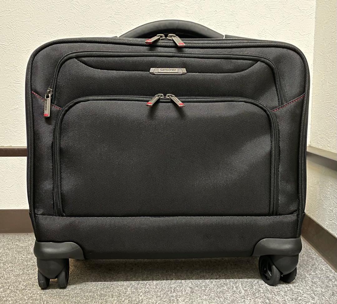 Samsonite キャリーケース 4輪 XENON 3 89438-1041