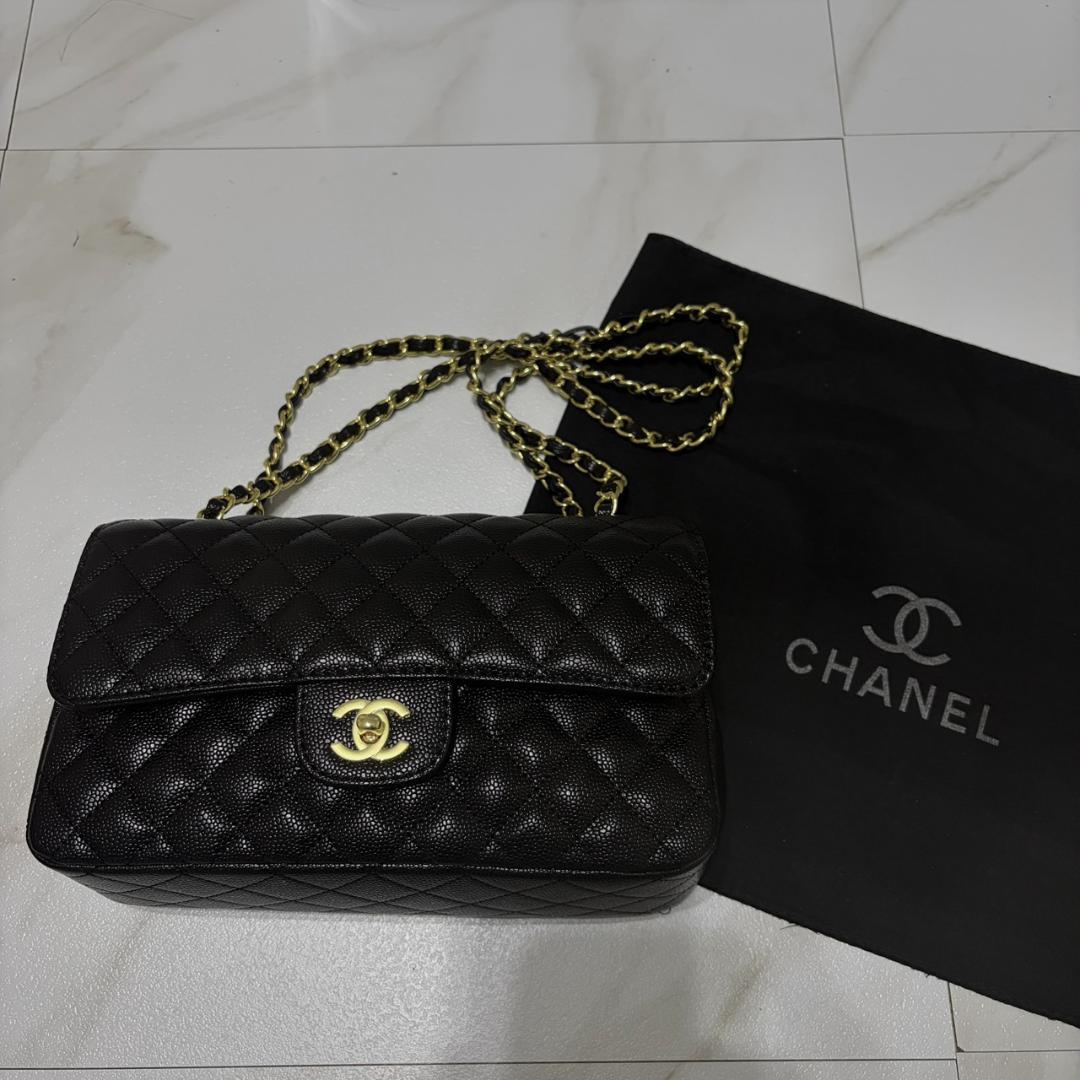 CHANEL ノベルティギフト ショルダー バック マトラッセ　チェーン