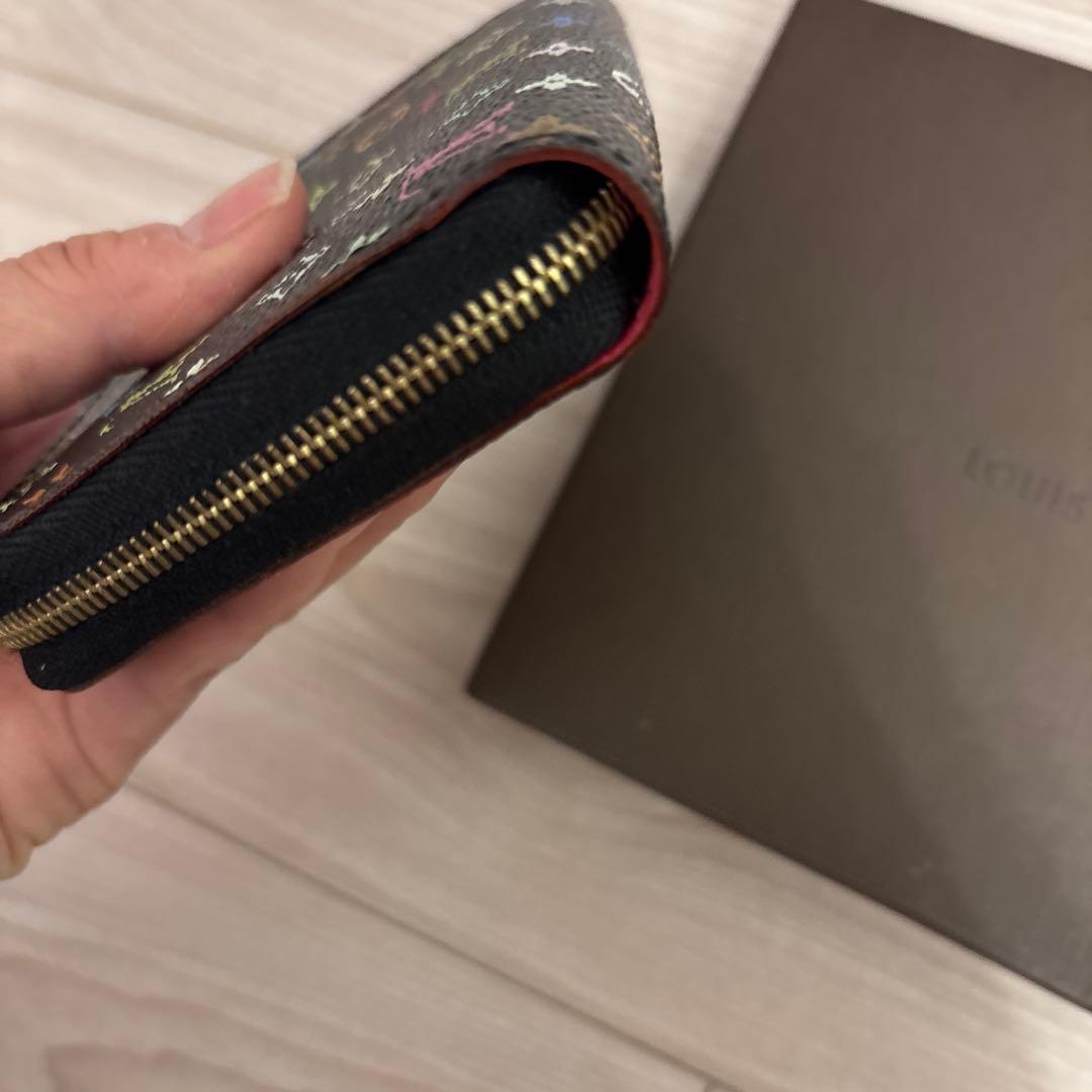 ルイヴィトン　マルチカラー小銭入れ