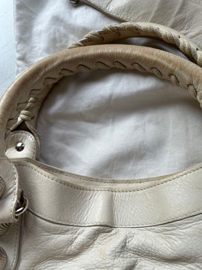 BALENCIAGAバレンシアガホワイトショルダーバッグ