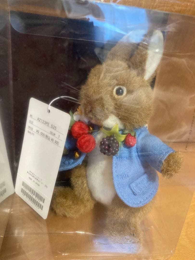 ピンクハウス　ピーターラビット　コサージュ2点セット