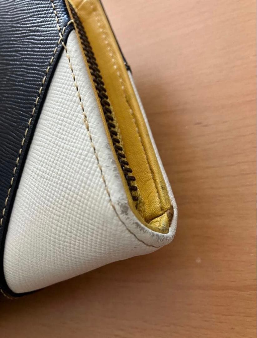 戦姫絶唱シンフォギアXV SOLWA 本革長財布 響ver.