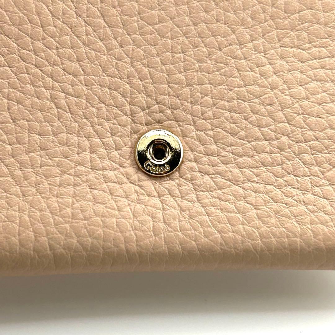 ✨極上美品・箱保存袋付き✨　クロエ　三つ折り　アルファベット　チャーム　レザー