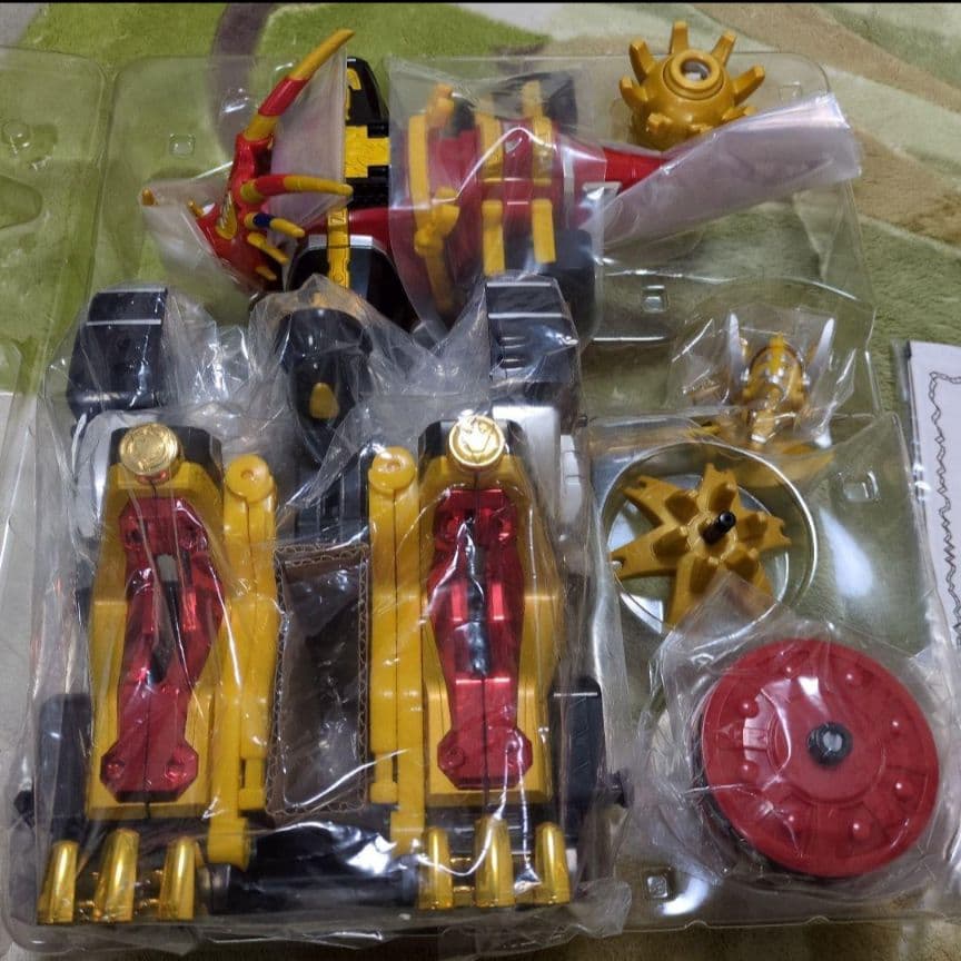 爆竜 合体 マックスオージャ　爆竜戦隊　アバレンジャー　ロボ　ゴジュウジャー