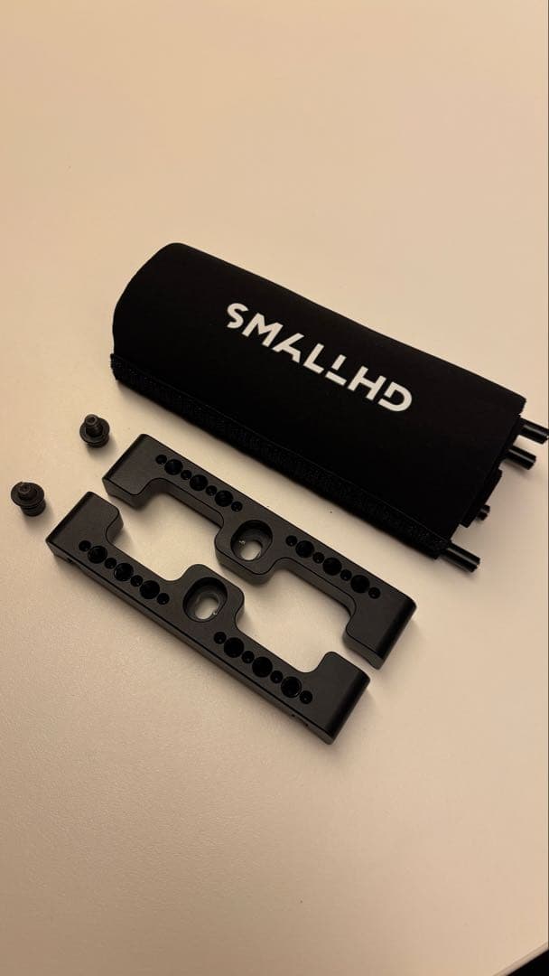smallHD indie 7 純正モニターフード付き