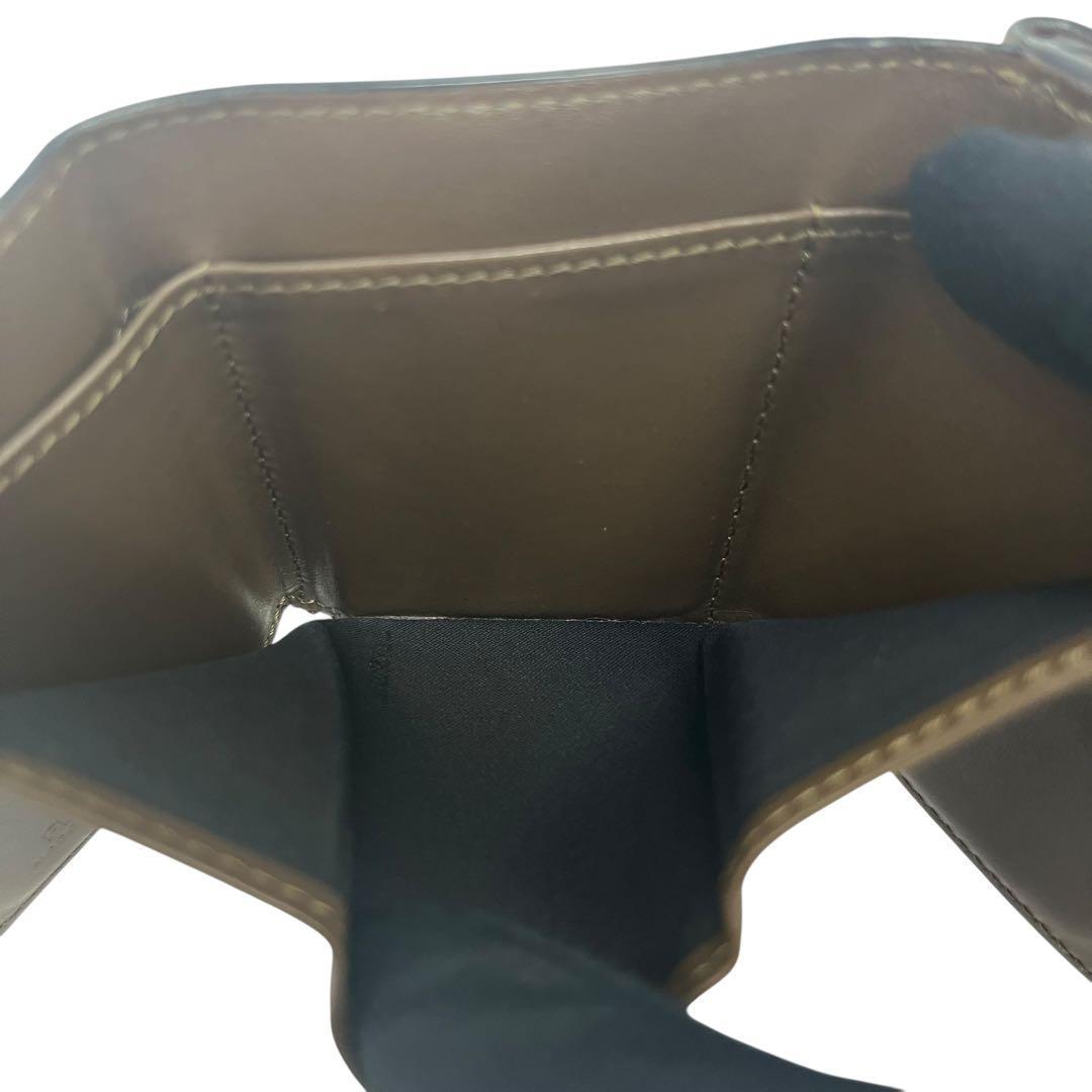 希少✨フェンディ 三つ折り財布 FFロゴ エンボス エフイズ ブラウン 茶色