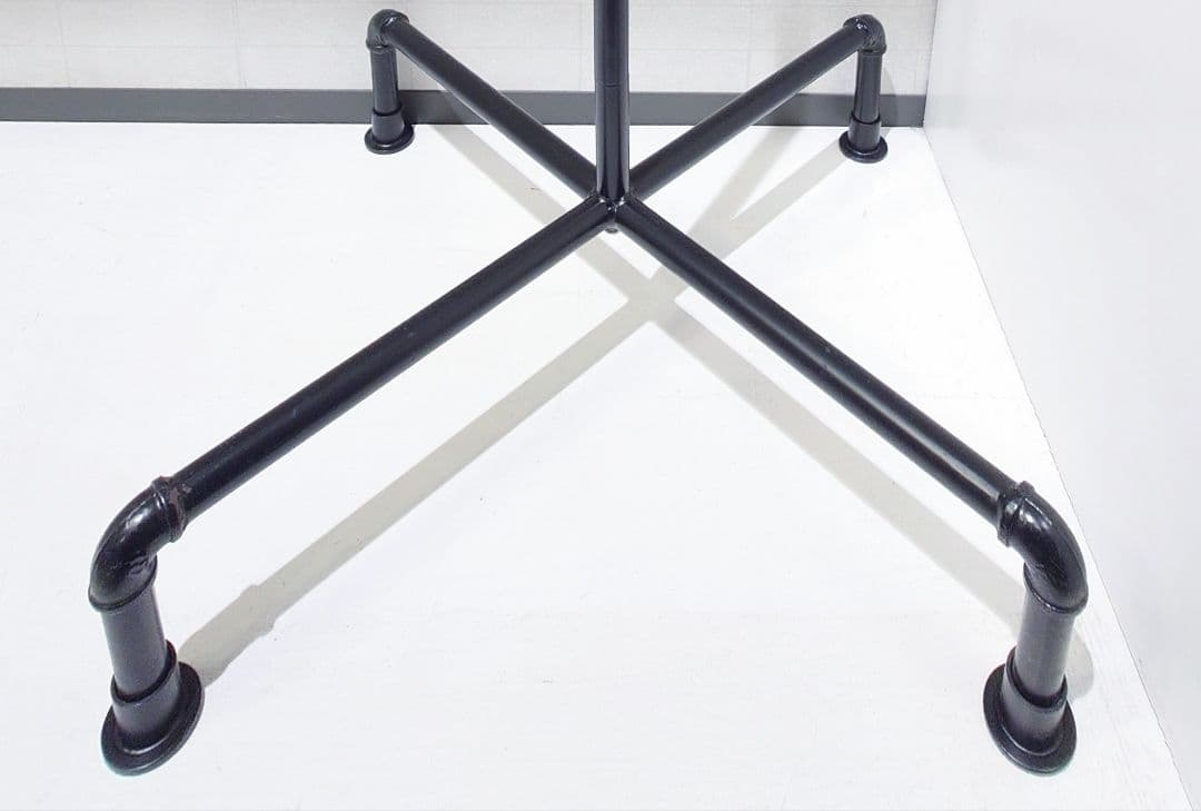 【送料込み】T字ハンガーラック　ハンガーラック　黒
