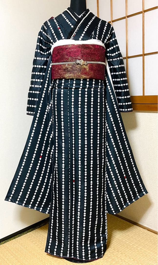 振袖 黒地 着物 袷 洗える 新品 未使用 ブラック おしゃれ 縦縞 トランプ