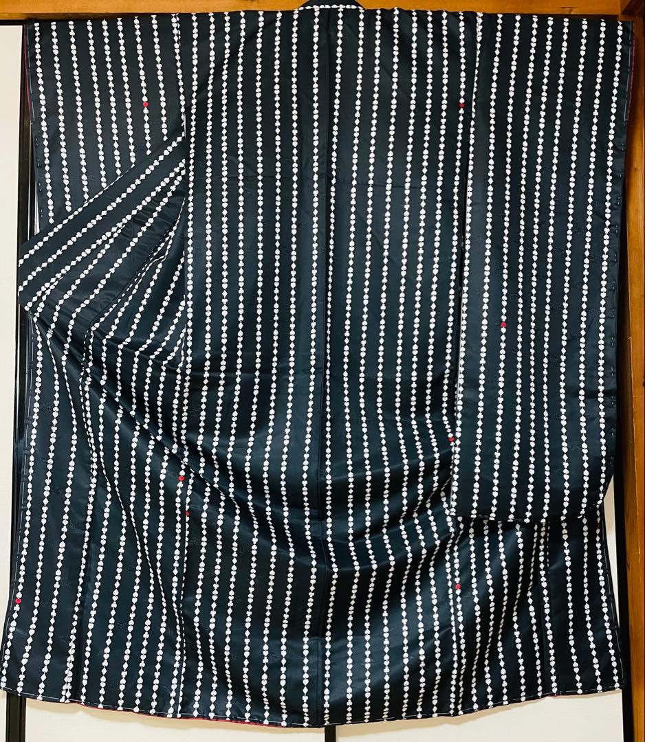 振袖 黒地 着物 袷 洗える 新品 未使用 ブラック おしゃれ 縦縞 トランプ