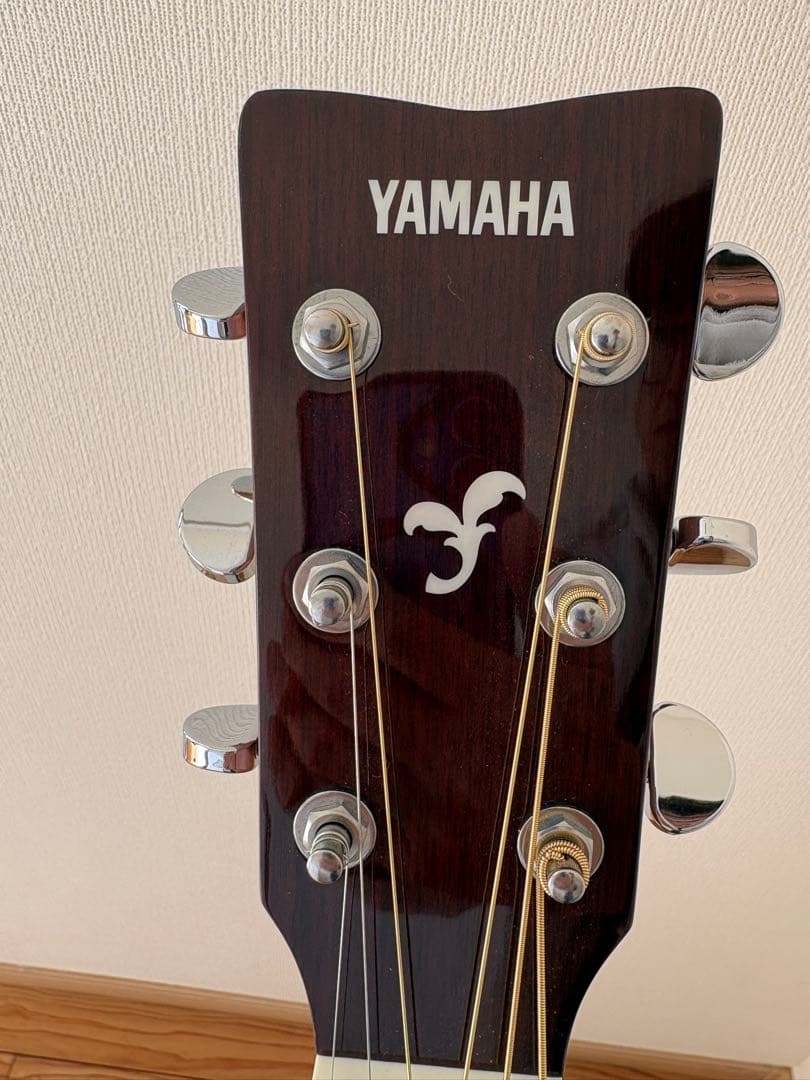 ヤマハ　アコースティックギター FG820L 左利き レフティー 付属品多数