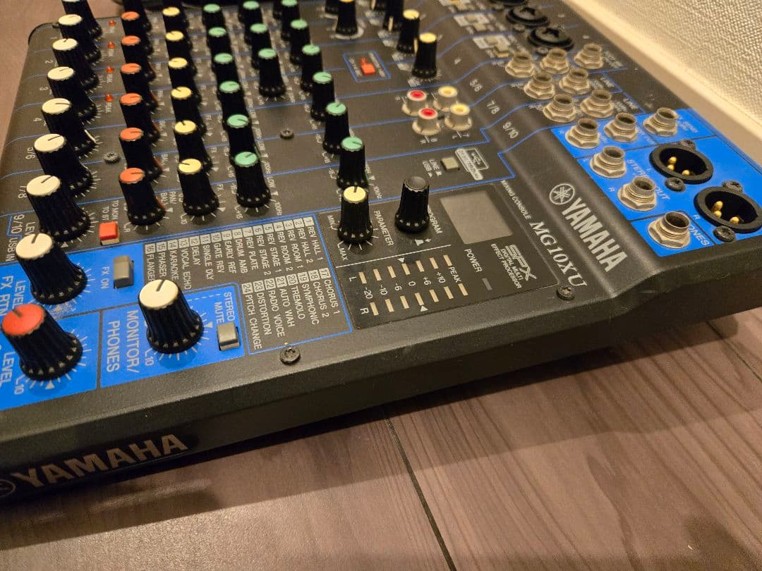 【YAMAHA】ヤマハ卓上アナログミキサーMG10XU