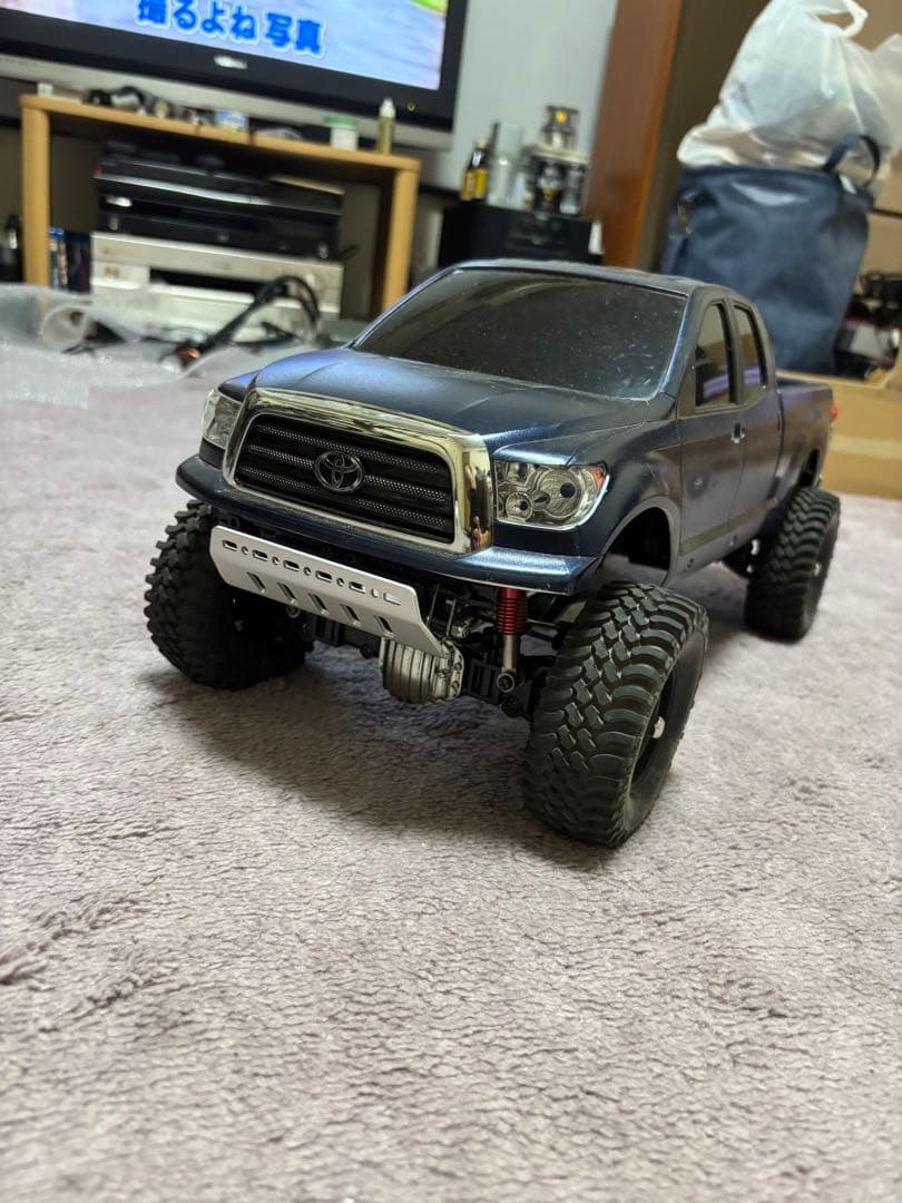 タミヤ　トヨタ・タンドラ 4WD プロポ、バッテリー付き