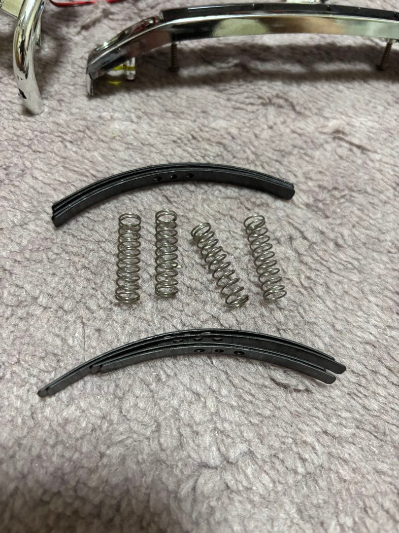 タミヤ　トヨタ・タンドラ 4WD プロポ、バッテリー付き