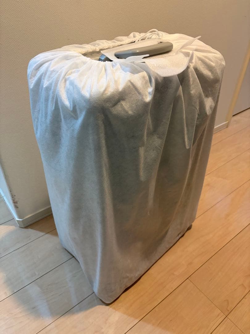 メルセデス・ベンツ アルミニウムキャリーケース