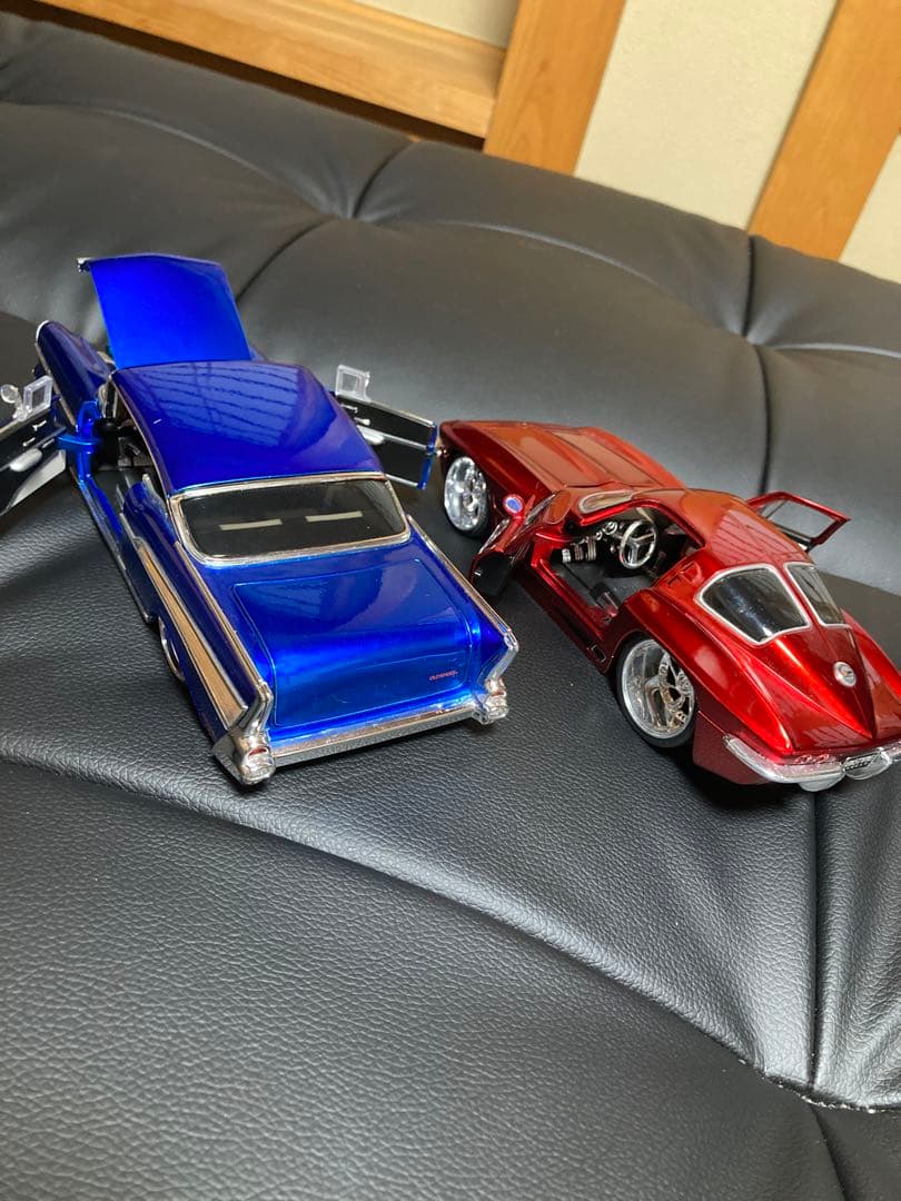 シボレーベルエア　コルベットミニカー 1/24