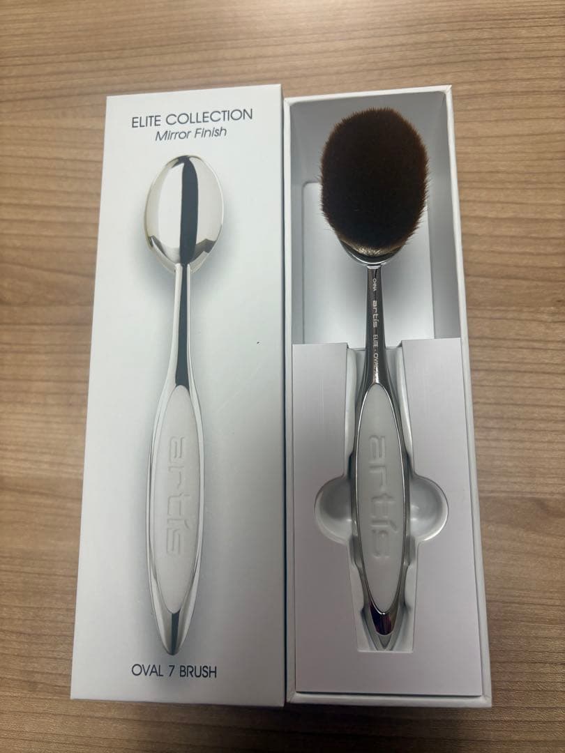 アーティス　メイクアップブラシ　オーバル7￼