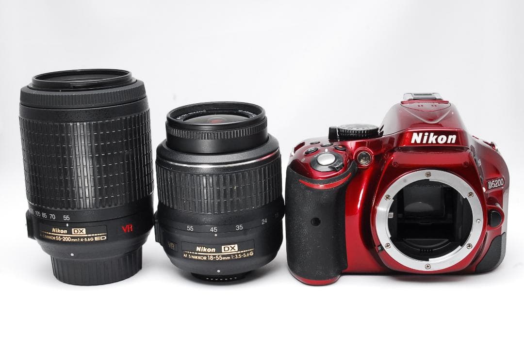 Nikon D5200 ♥ダブルレンズ♥希少色レッド♥ニコン♥デジタル一眼レフ