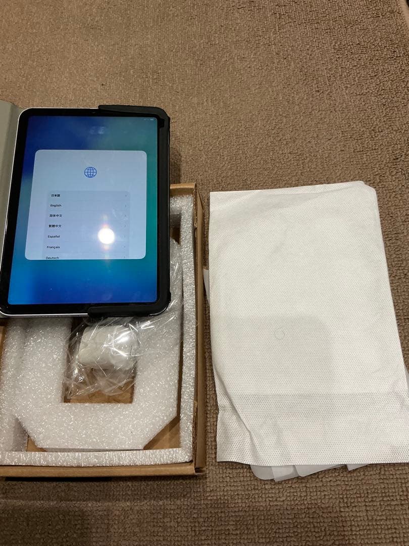 【美品】iPad mini A17pro 128gbセルラーモデル付属品カバー付