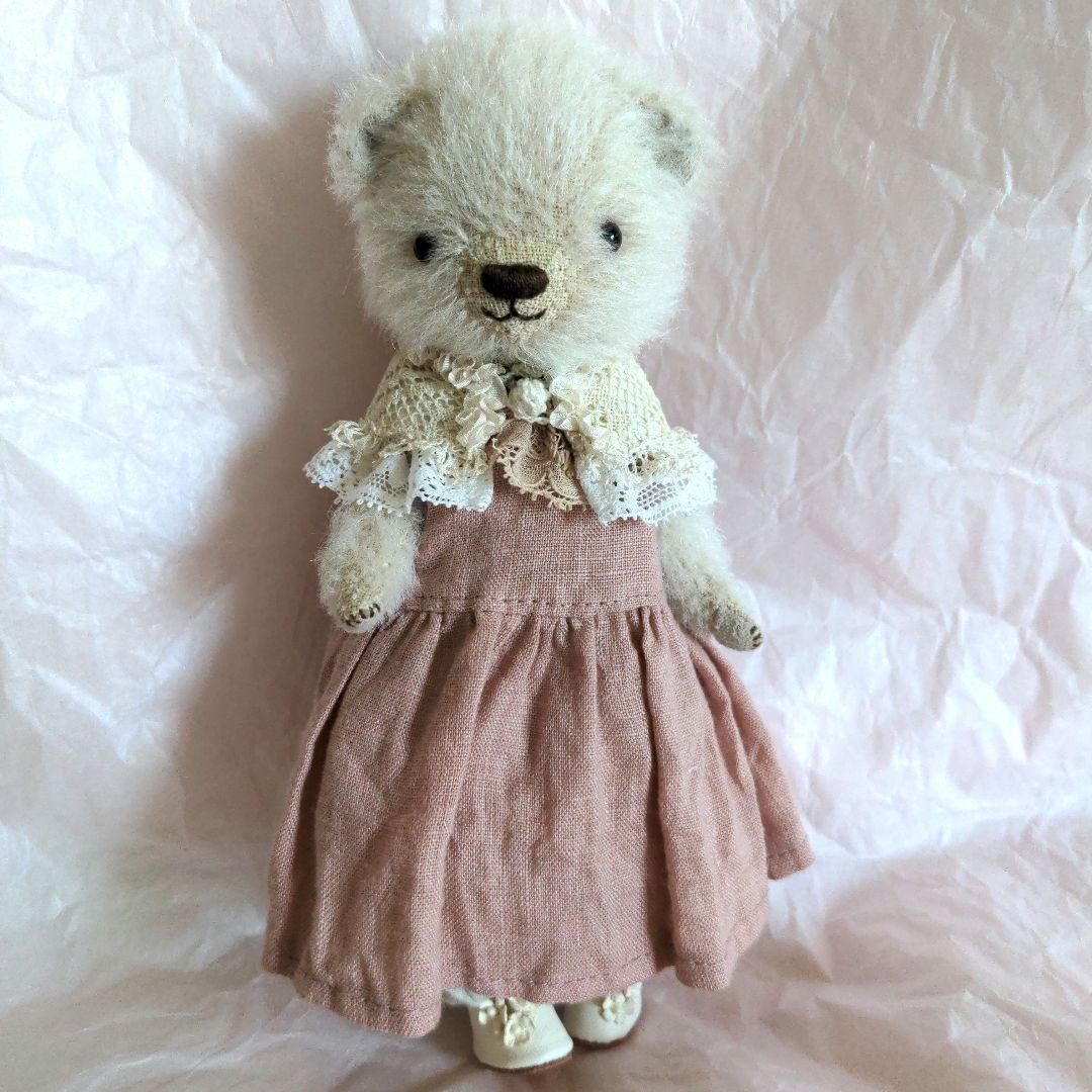 作家 くまさん2体＋ 洋服多数 ぬいぐるみ ハンドメイド