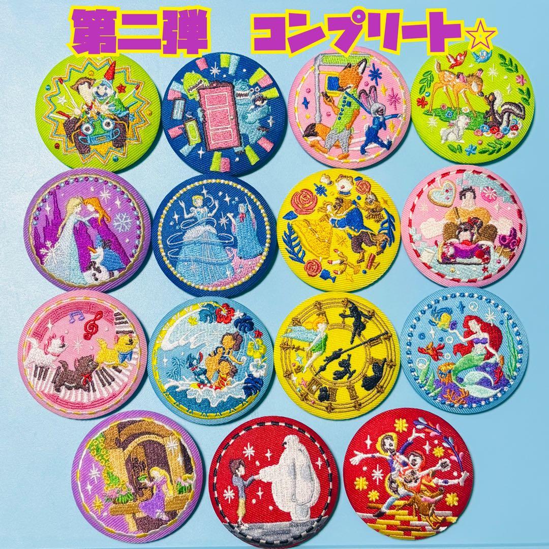 Disney Characters 刺繍缶バッジビスケット2 コンプリートセット