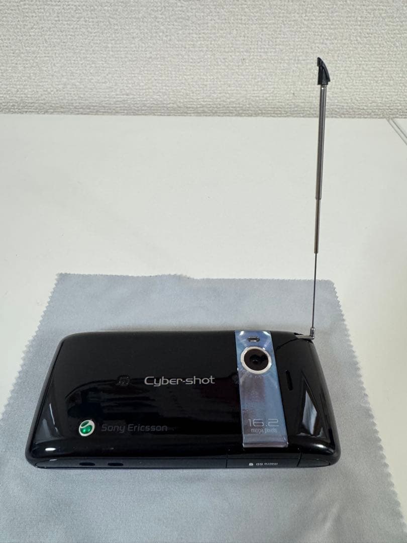 【修理後未使用品】s006 au ガラケー サイバーショット