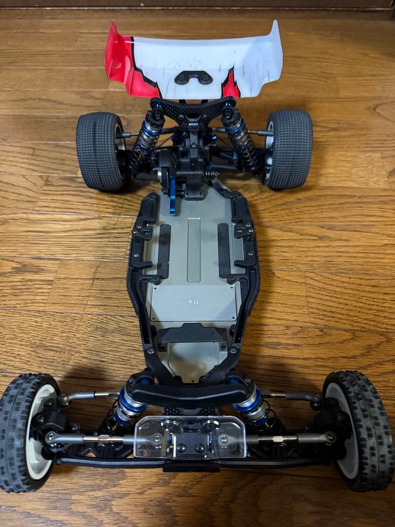 あきらASSOCIATED RC10 B7 TEAM KIT 未走行