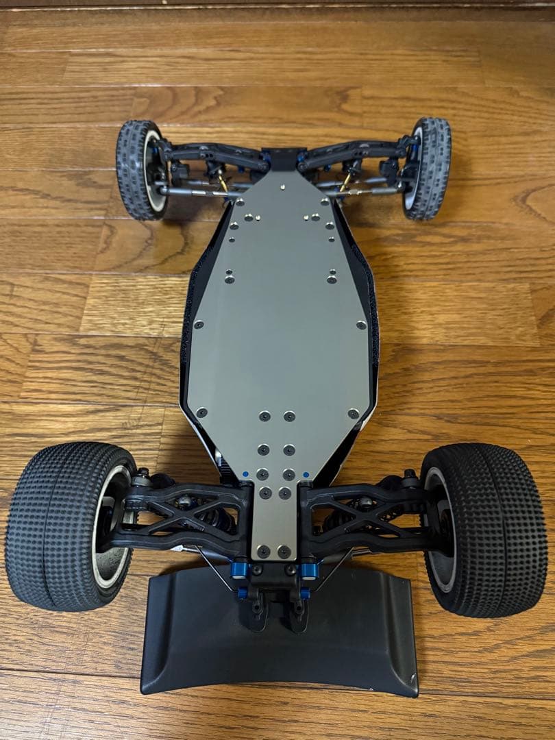 あきらASSOCIATED RC10 B7 TEAM KIT 未走行