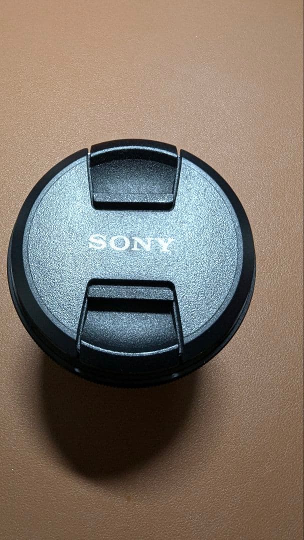 美品　SONY SEL85mmF1.8　単焦点